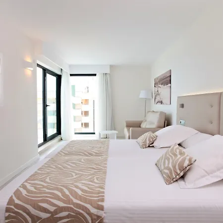 Iberostar Waves - Adults Only Hotel 4*